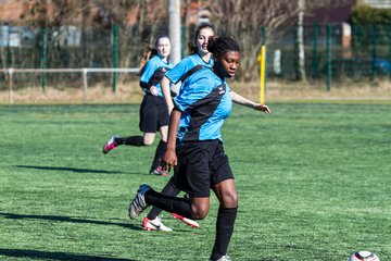 Bild 115 - B-Juniorinnen SV Henstedt-Ulzburg - MTSV Olympia Neum�nster : Ergebnis: 0:4